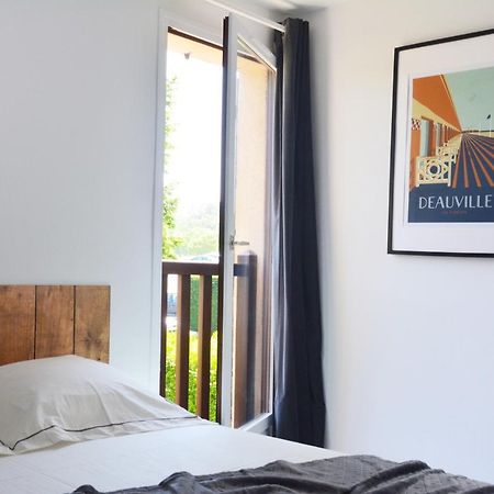 Cottage With Large Garden 15 Minutes Walk From The Beach Villers-sur-Mer Exterior photo