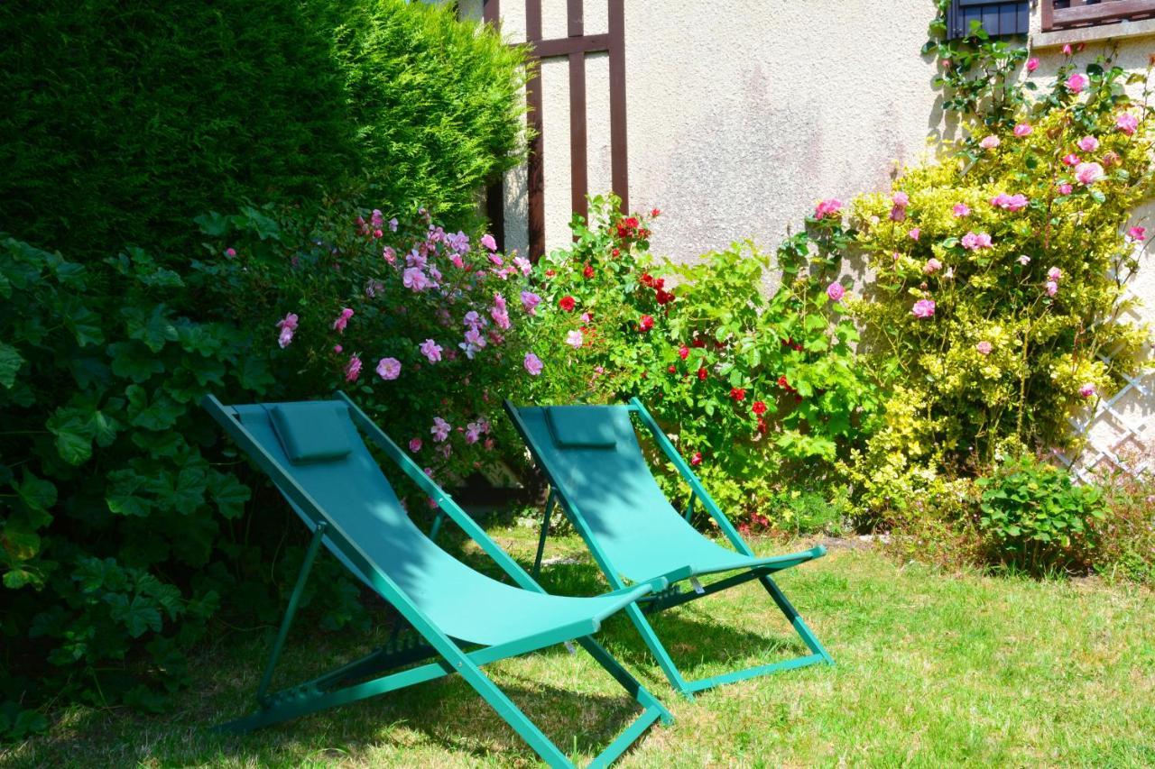 Cottage With Large Garden 15 Minutes Walk From The Beach Villers-sur-Mer Exterior photo